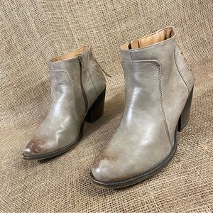Booties Ankle Boot Now Or Never Distressed  Taupe  Zip Siz  9 M